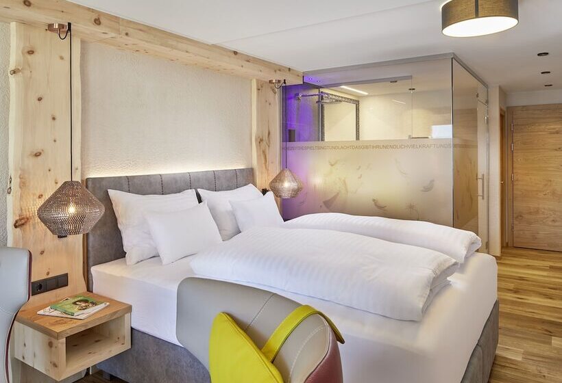 בית מלון כפרי Tirol Fiss 4sterne Superior