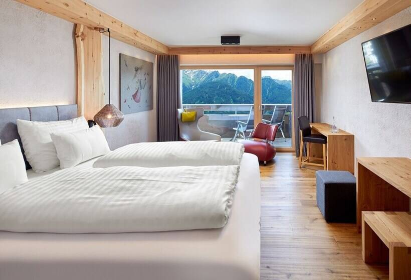 בית מלון כפרי Tirol Fiss 4sterne Superior