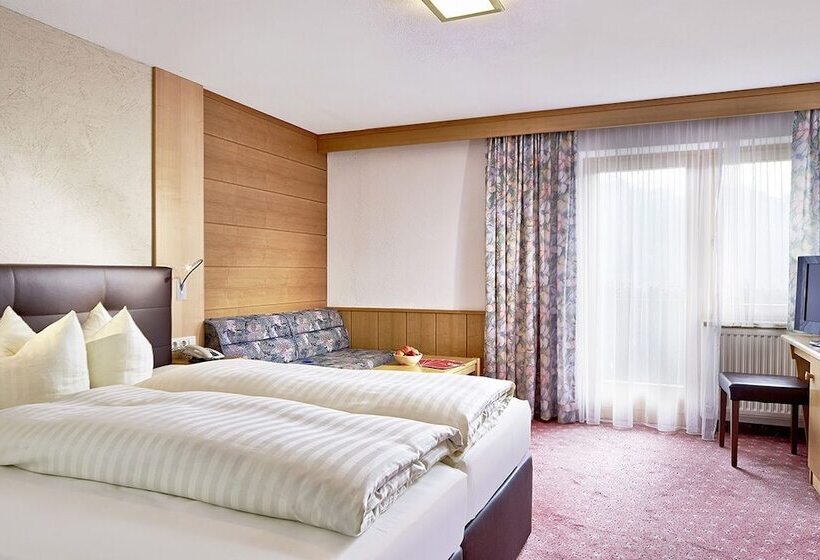 בית מלון כפרי Tirol Fiss 4sterne Superior