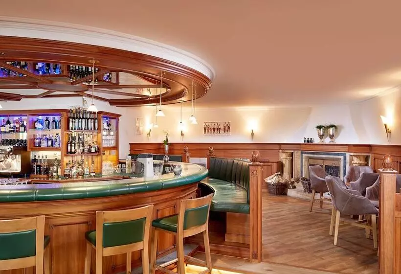 هتل Tirol Fiss 4sterne Superior