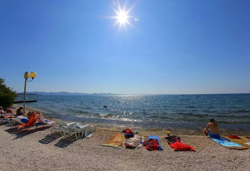 هتل Villa Triana Adults Only