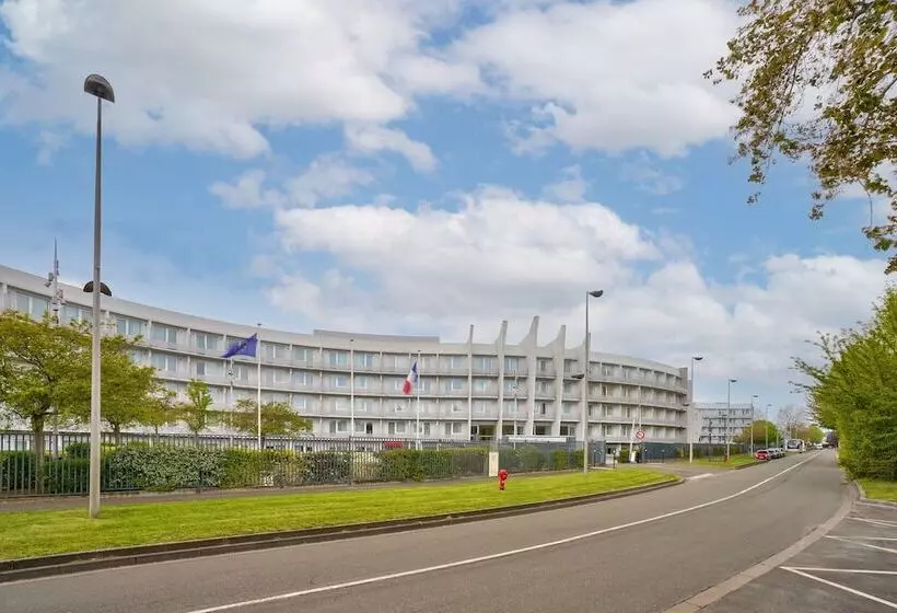 Clarion Paris Cdg Airport