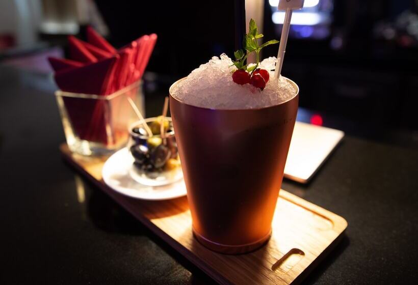 Clarion Paris Cdg Airport