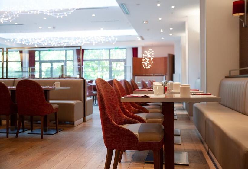 Clarion Paris Cdg Airport