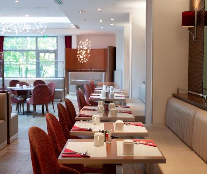 Clarion Paris Cdg Airport