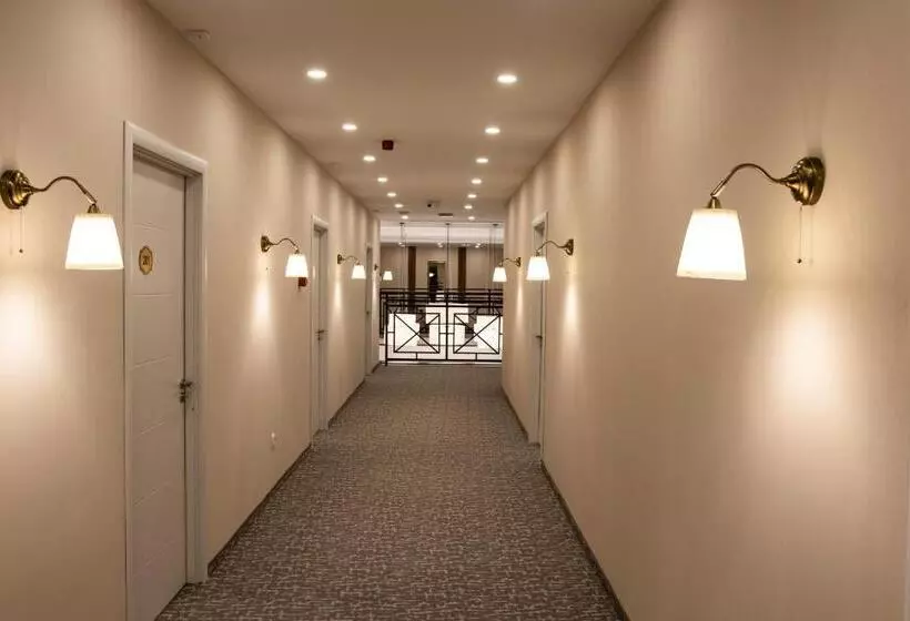 تختخواب و صبحانه Luxury Rooms Skadarlija