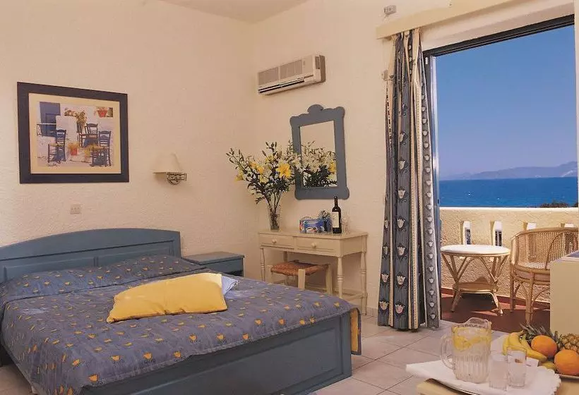 ホテル Almiros Apartments