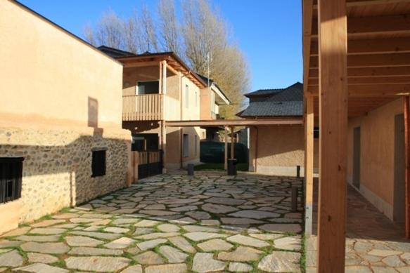 فندق Alojamiento Ubaldo Nieto