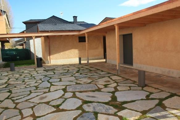 فندق Alojamiento Ubaldo Nieto