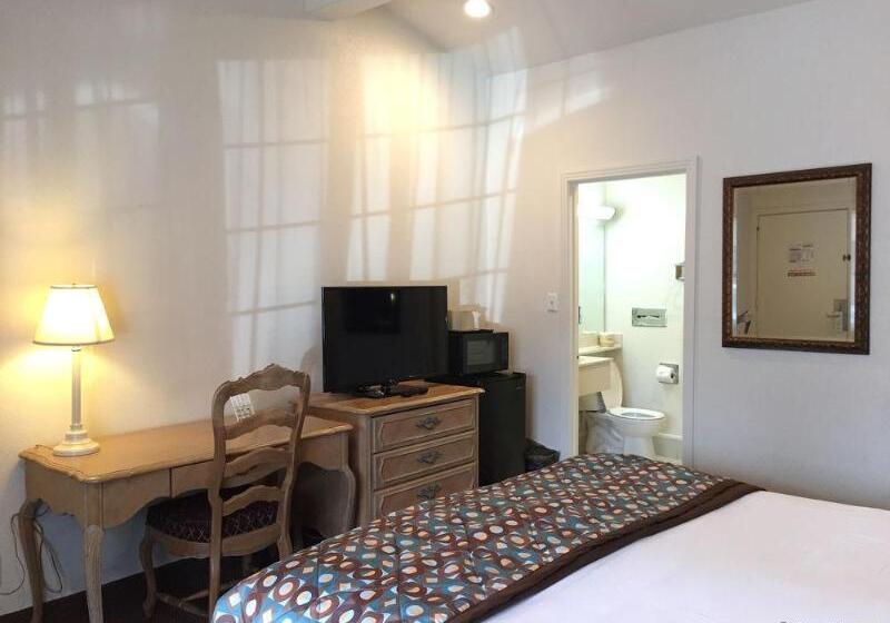 호텔 Anaheim Discovery Inn And Suites