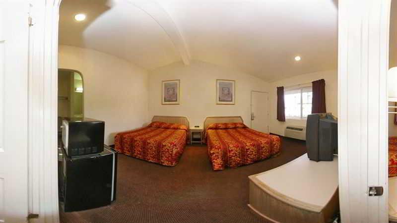 호텔 Anaheim Discovery Inn And Suites