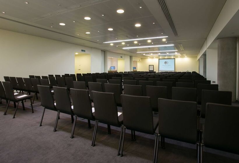 Doubletree By Hilton Hotel London Tower Of London