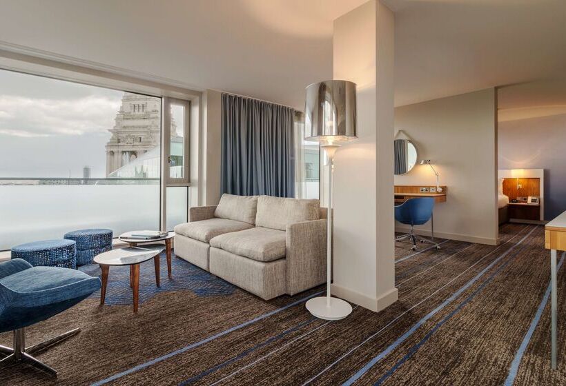 Doubletree By Hilton Hotel London Tower Of London