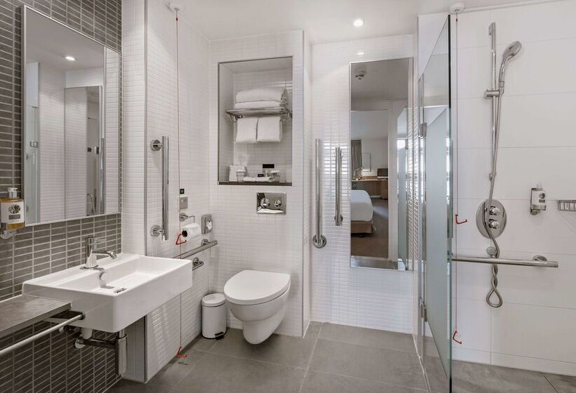 Doubletree By Hilton Hotel London Tower Of London