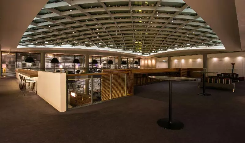 Doubletree By Hilton Hotel London  Tower Of London