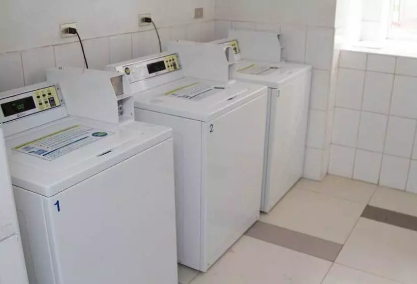 Отель Gen Rooms