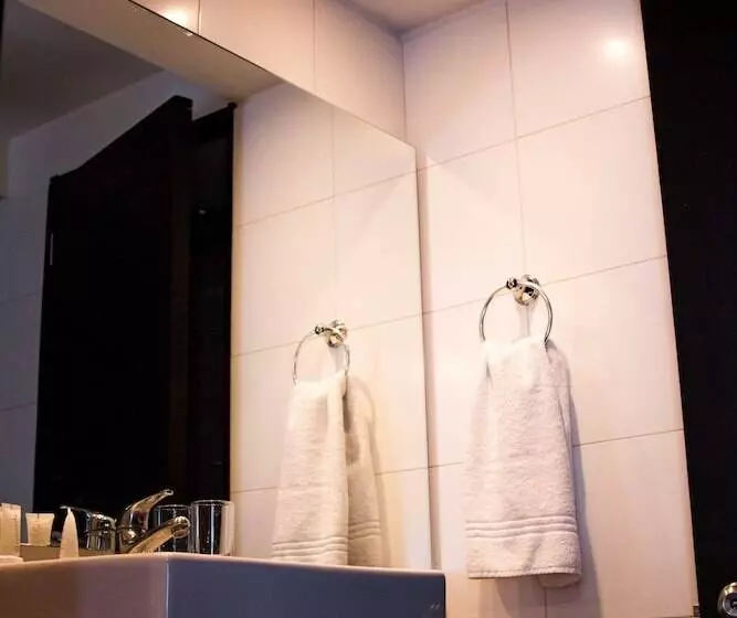 Отель Gen Rooms