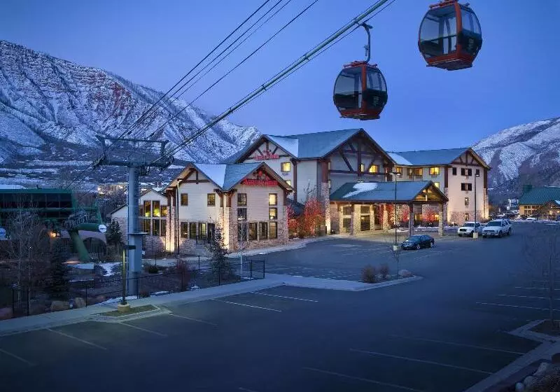 فندق Glenwood Springs