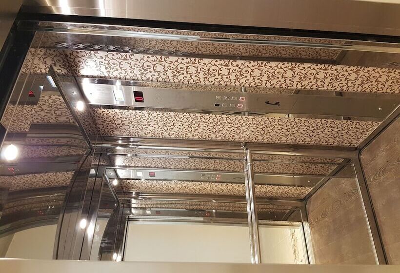 בית מלון כפרי Glyfada Beach