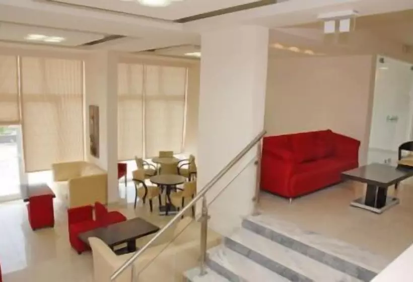 בית מלון כפרי Glyfada Beach