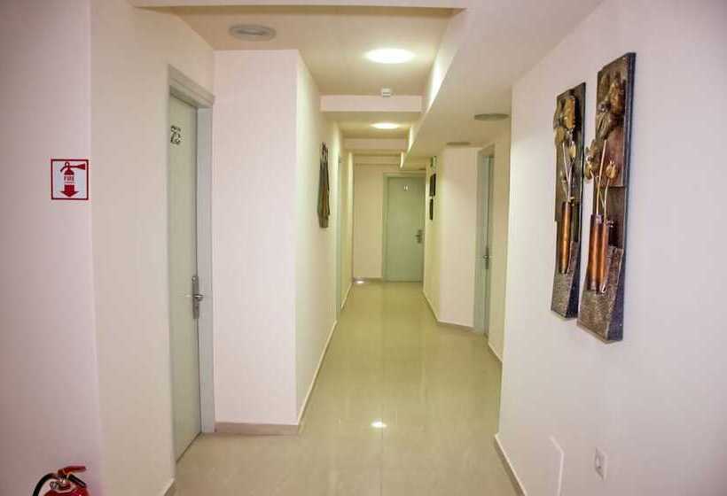 בית מלון כפרי Glyfada Beach