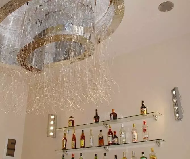 בית מלון כפרי Glyfada Beach