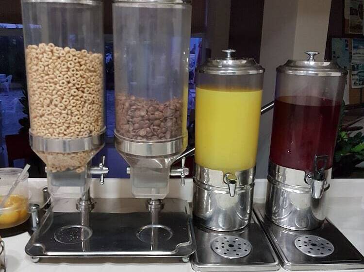 בית מלון כפרי Glyfada Beach