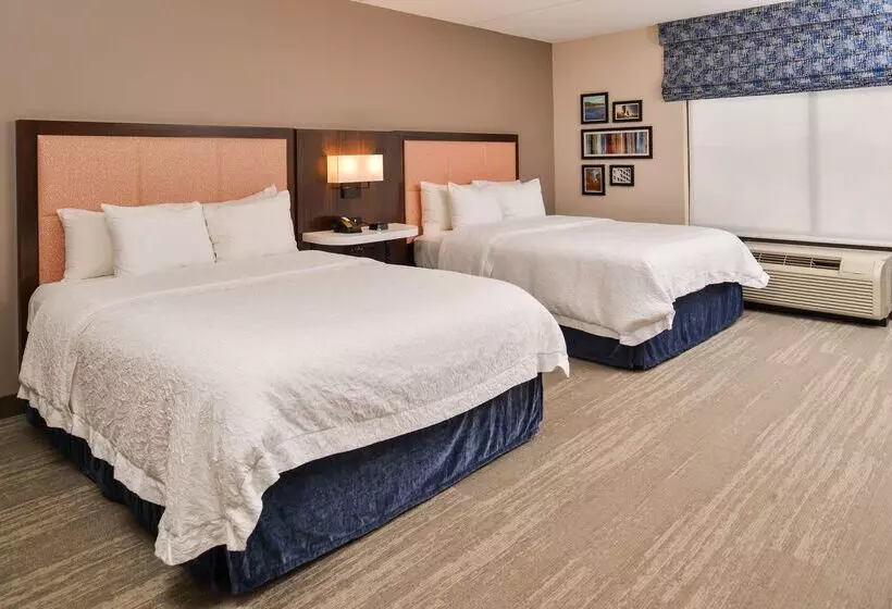 호텔 Hampton Inn Emporia