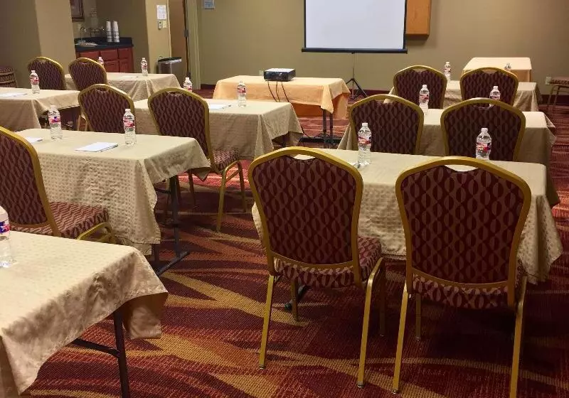 酒店 Hampton Inn Haysnorth Of I70