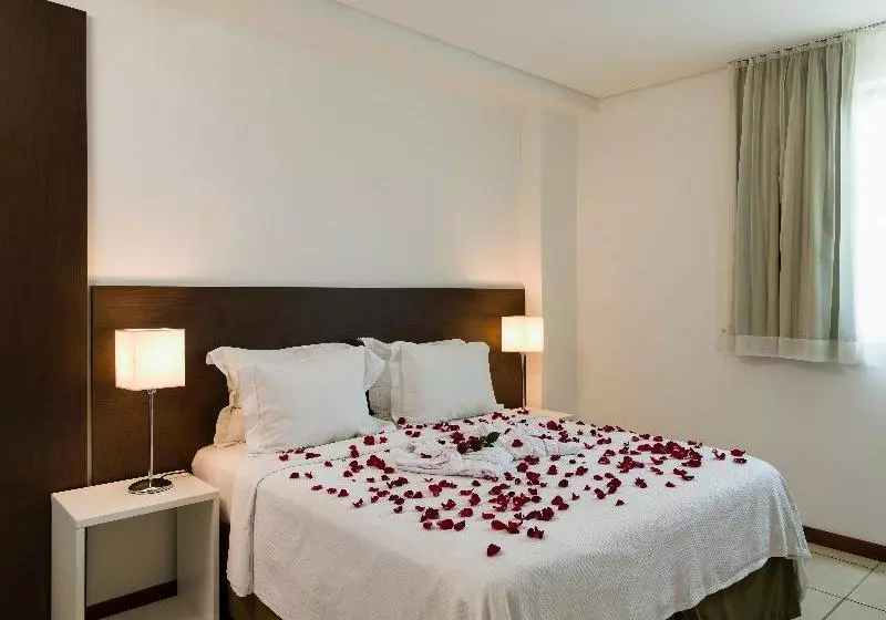 Happy Hotel Manaíra