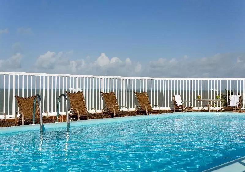 Happy Hotel Manaíra