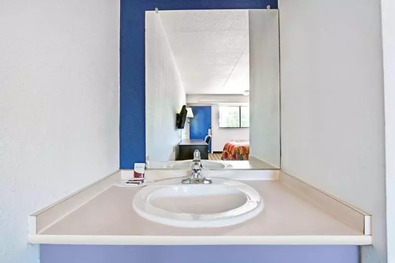 酒店 Dallas Love Field Inn