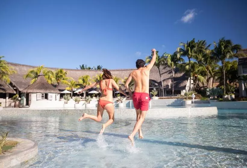 هتل Lux Belle Mare Resort & Villas