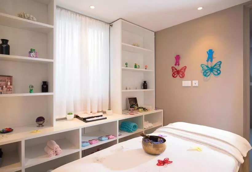 هتل Lux Belle Mare Resort & Villas