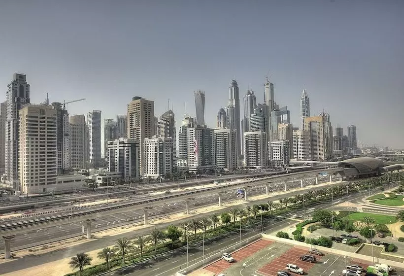 Marina View Deluxe Hotel Apartment