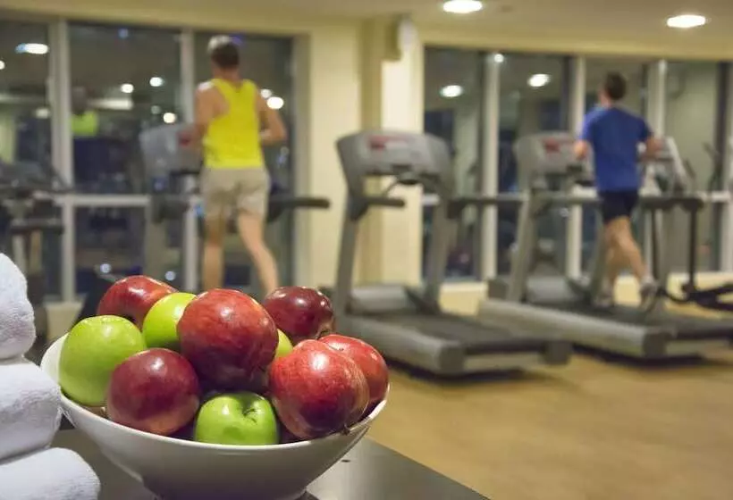 Marina View Deluxe Hotel Apartment