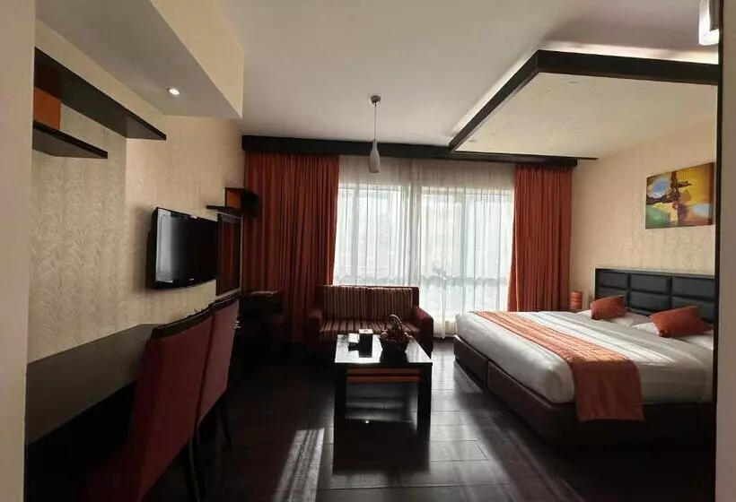 Marina View Deluxe Hotel Apartment