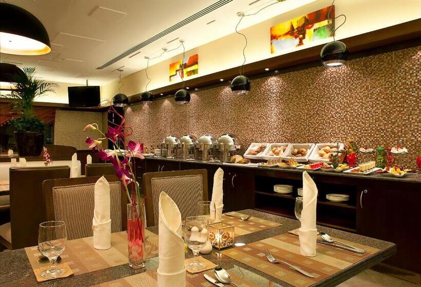 Marina View Deluxe Hotel Apartment