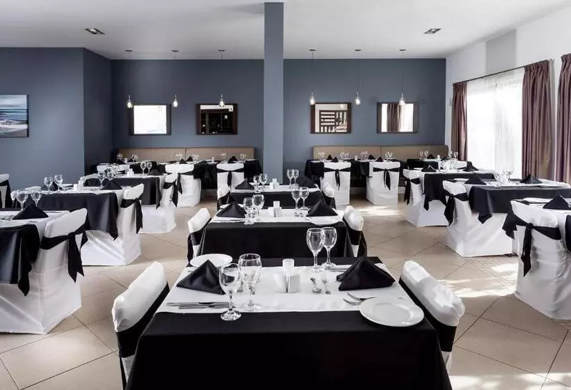 בית מלון כפרי Melia Tortuga Beach   All Inclusive