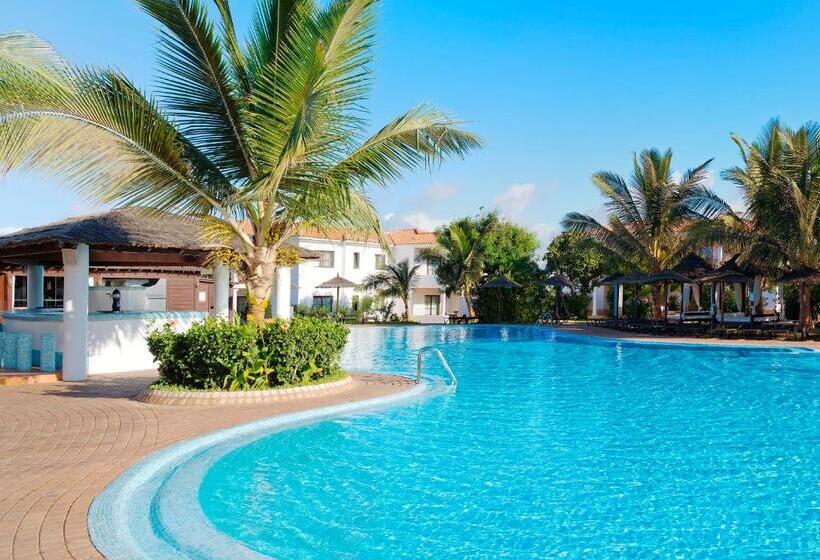 בית מלון כפרי Melia Tortuga Beach   All Inclusive