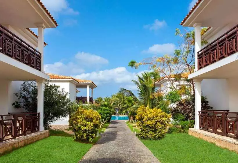 בית מלון כפרי Melia Tortuga Beach   All Inclusive