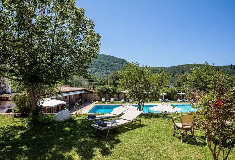 Отель Paradise Inn