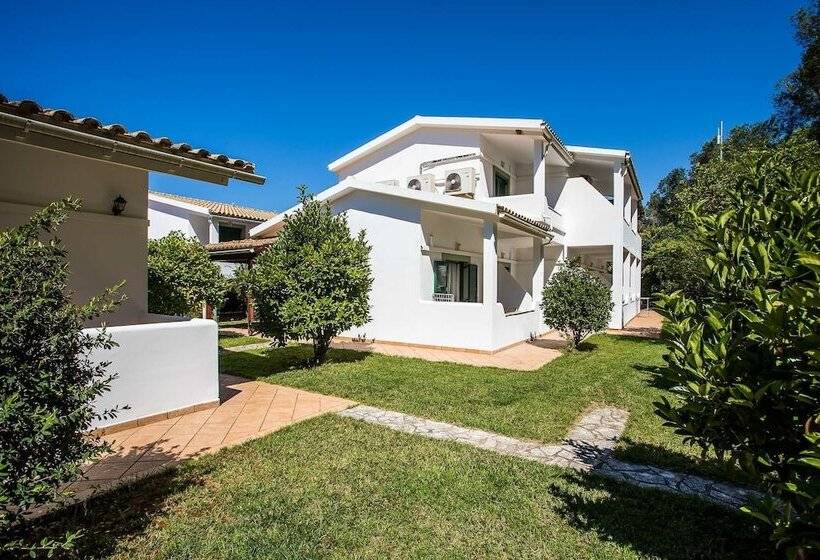 בית מלון כפרי Paradise Inn