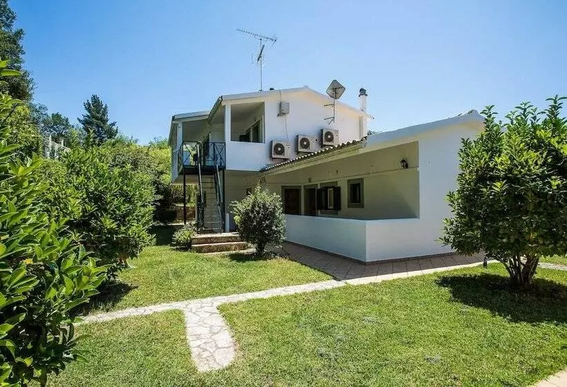 Отель Paradise Inn