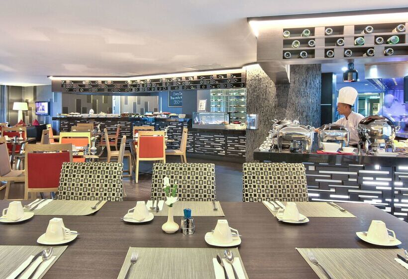 هتل Park Plaza Bangkok Soi 18