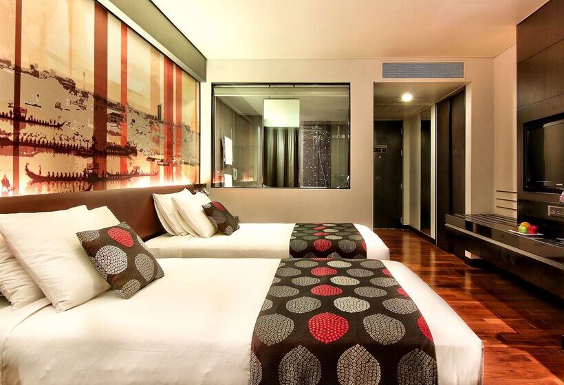 هتل Park Plaza Bangkok Soi 18