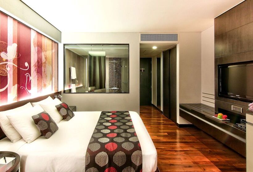 هتل Park Plaza Bangkok Soi 18