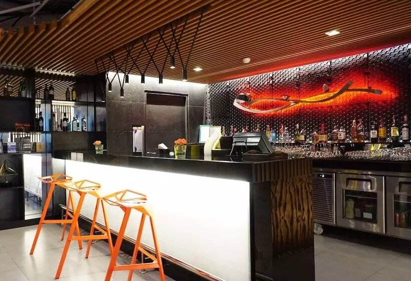 酒店 Park Plaza Bangkok Soi 18