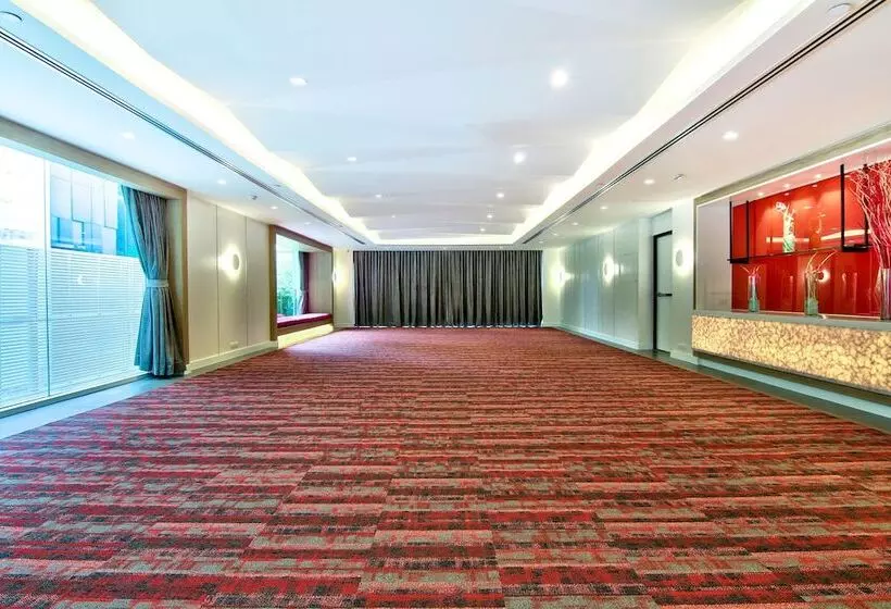 酒店 Park Plaza Bangkok Soi 18