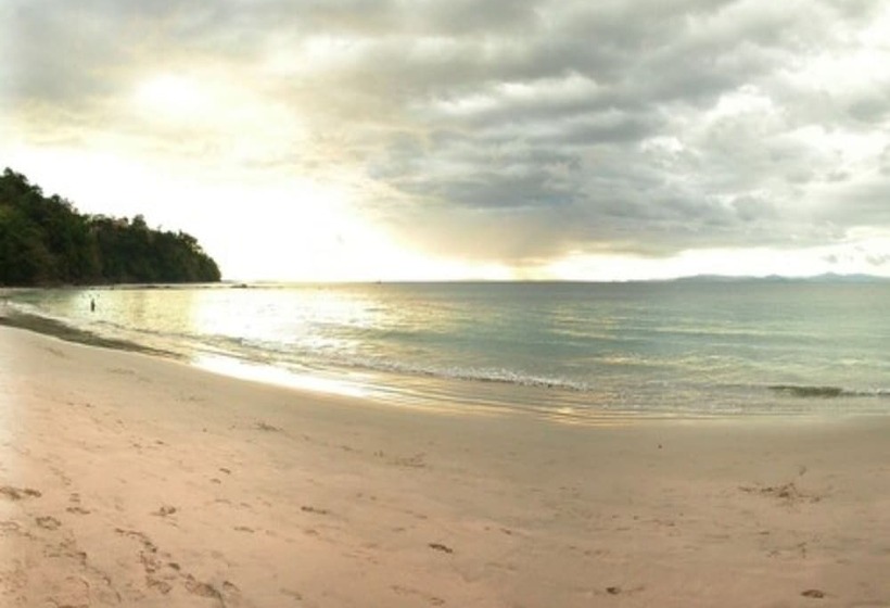 فندق Punta Leona